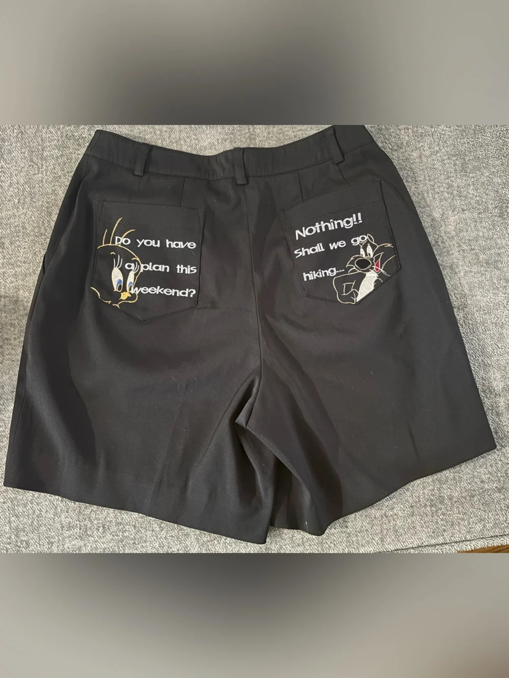Enzoro Valentino Looney Tunes Embroidered Shorts‎ M Korea Tweety Sylvester